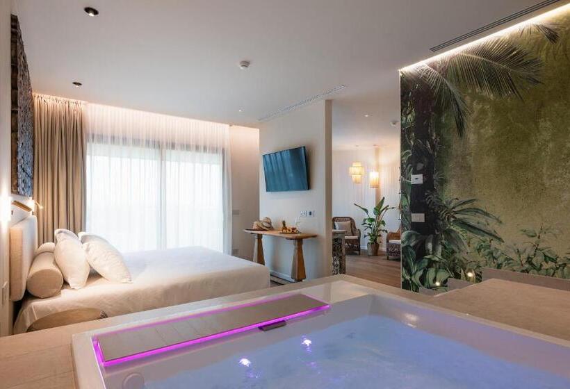 Люкс с гидромассажем, Savoy Beach Hotel & Thermal Spa