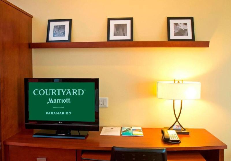 اتاق استاندارد با تخت بزرگ, Courtyard By Marriott Paramaribo