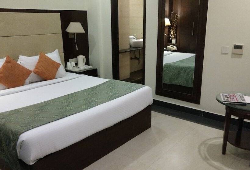 Номер Deluxe, Ds Clarks Inn Gurgaon