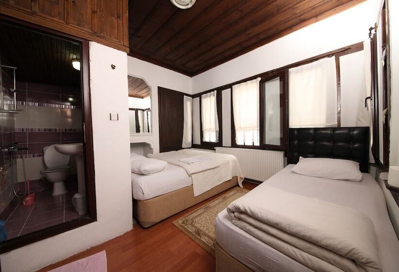 Номер Стандарт, Efe Guest House