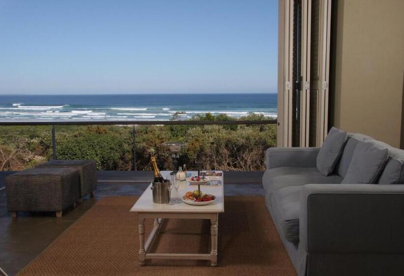 سوییت, Mosselberg On Grotto Beach
