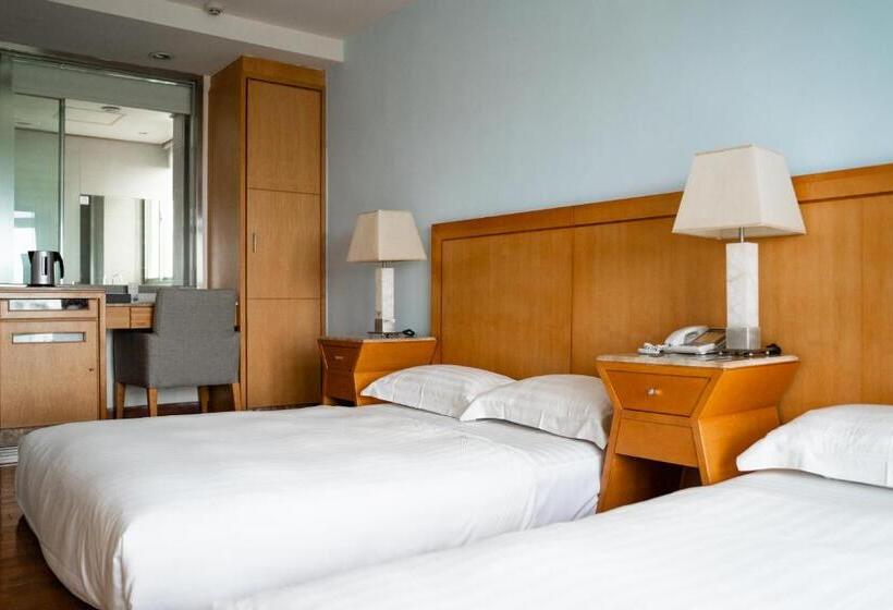 اتاق لوکس خانوادگی, Ocean Hotel Hualien