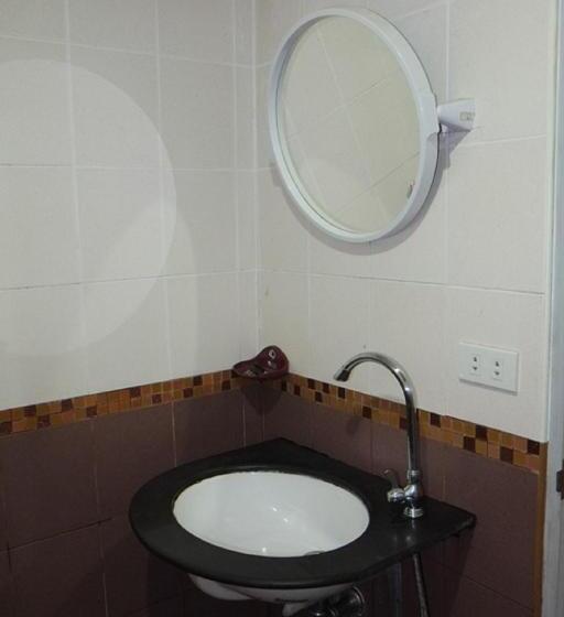 Номер Economy, The Siam Guest House   Sha Extra Plus