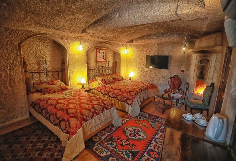 Номер Стандарт Трехместный, Traveller S Cave