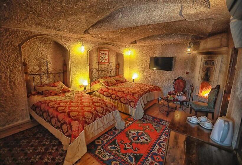 Номер Стандарт Трехместный, Traveller S Cave