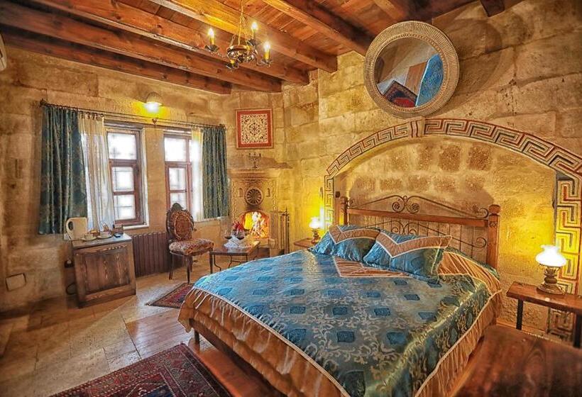 Номер Economy, Traveller S Cave