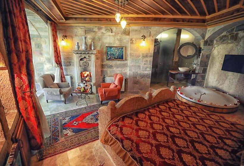 Люкс Повышенной Комфортности, Traveller S Cave