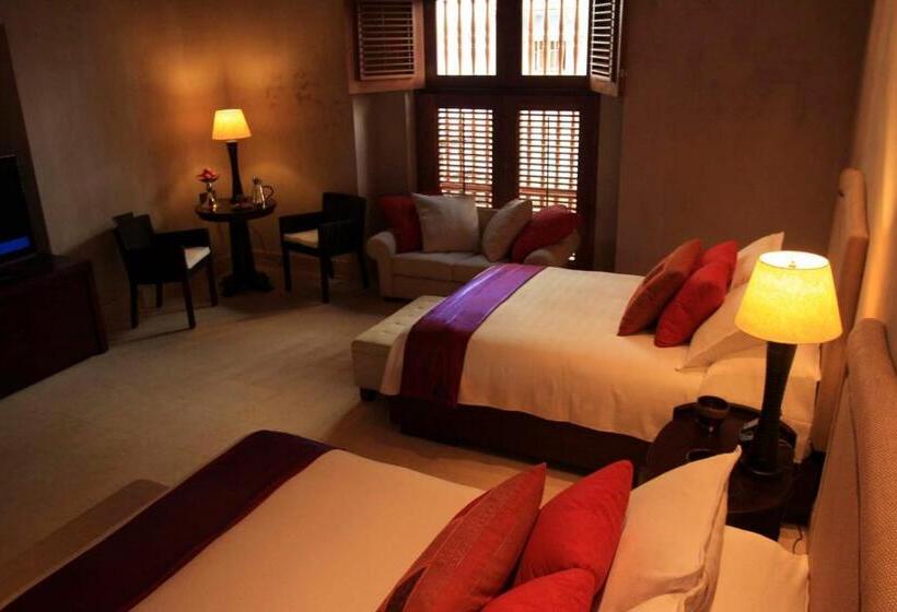 Номер Deluxe, Ananda Hotel Boutique