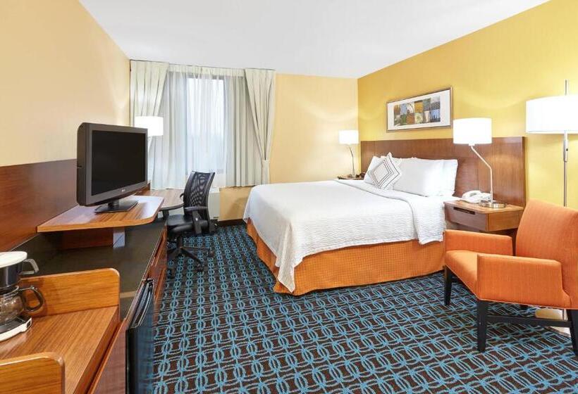 适合残疾人士使用的带超级大床的标准间, Fairfield Inn And Suites Chicago Lombard