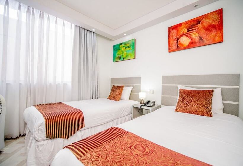 Номер Стандарт, Gavina Express Iquique