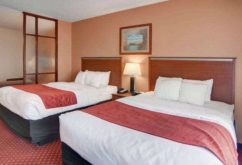 Люкс, Quality Suites Near Cedar Creek Lake