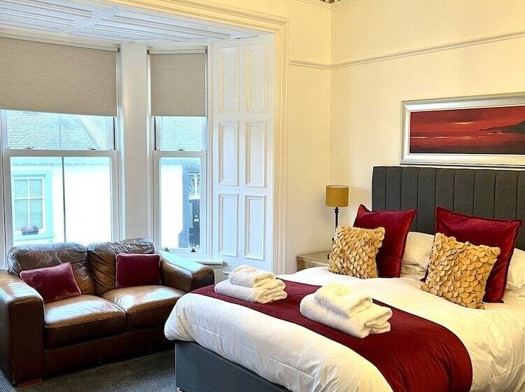 Quarto Triplo Superior, Bythesea Guest House