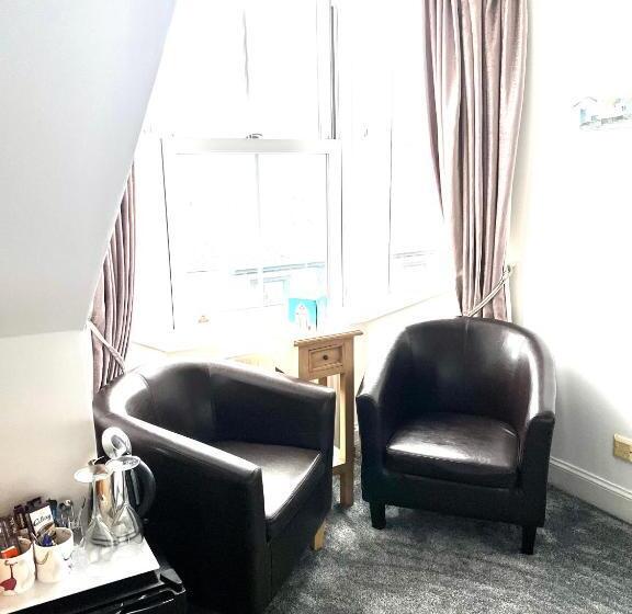 Номер Стандарт Вид на Море, Bythesea Guest House