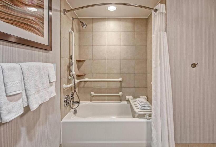 Номер Стандарт, Courtyard Newport News Airport