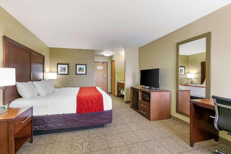 סוויטה מותאמת לאדם עם מוגבלויות, Holiday Inn Express And Suites Granbury, An Ihg