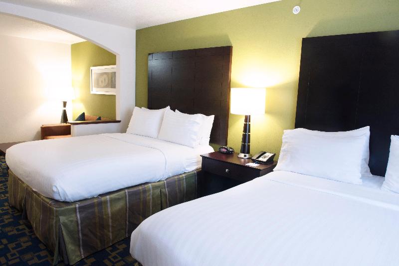 Люкс, Holiday Inn Express And Suites Urbandale Des Moines, An Ihg