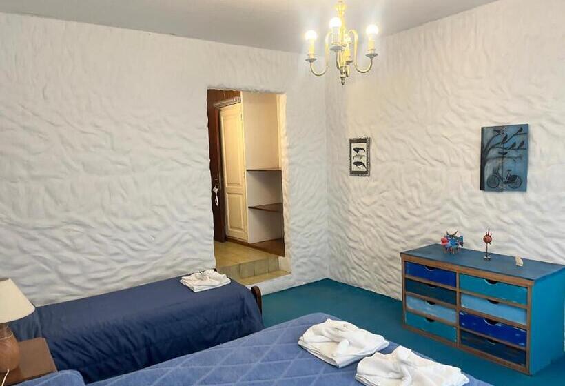 Трежместный Номер Economy, La Loma   Vieja Casona