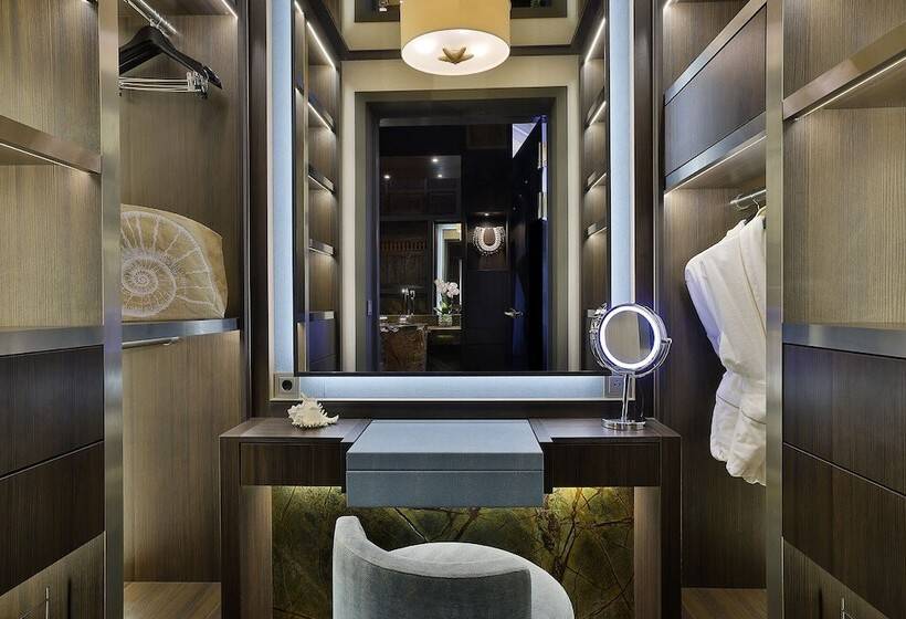 سوییت با چشم‌انداز دریا, Baoase Luxury Resort