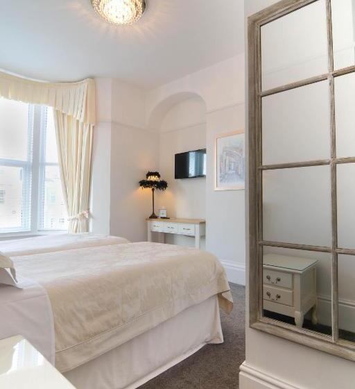 Номер Стандарт, Clifton Villa   Southport