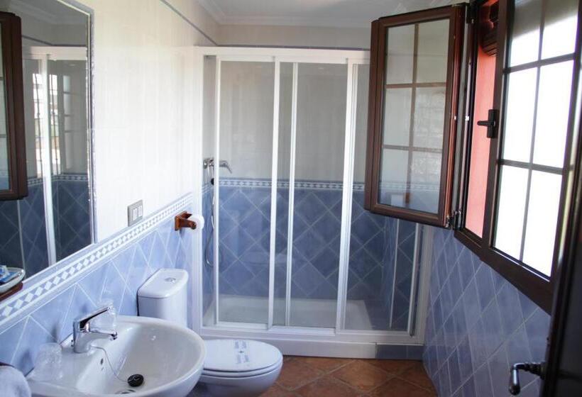 Номер Стандарт Трехместный, Hostal Pechi