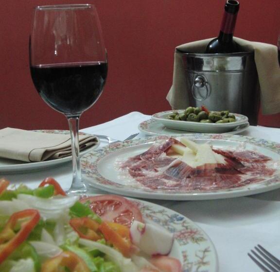 Номер Стандарт, Hostal Pechi