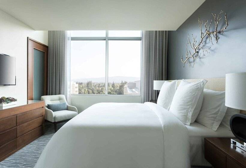 سوییت, Four Seasons Hotel Silicon Valley At East Palo Alto