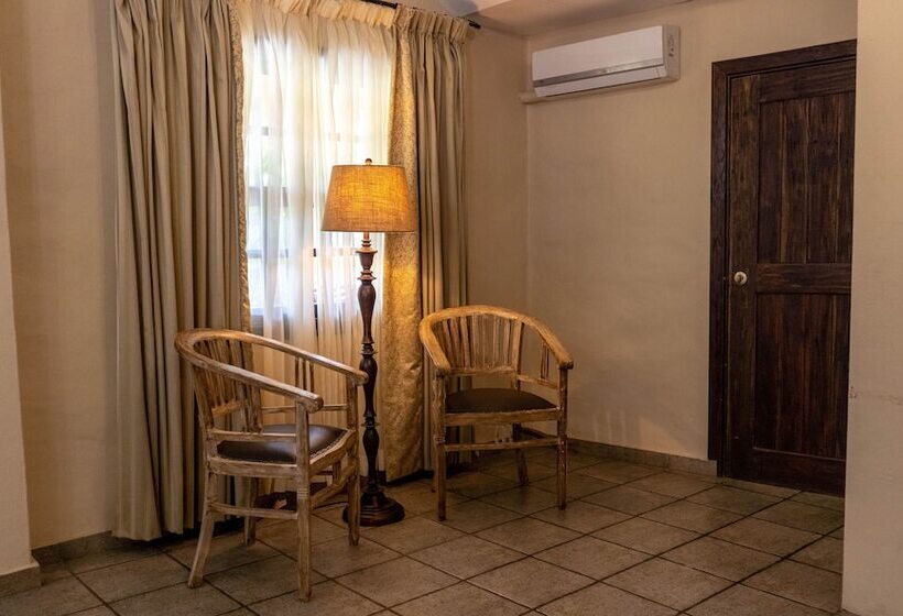 주니어 스위트, Valle Escondido Wellness Resort