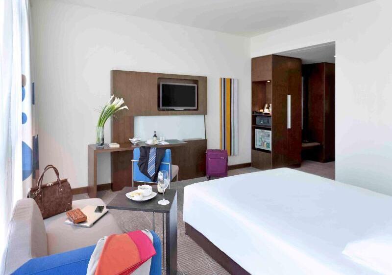 Номер Superior, Novotel Abu Dhabi Gate