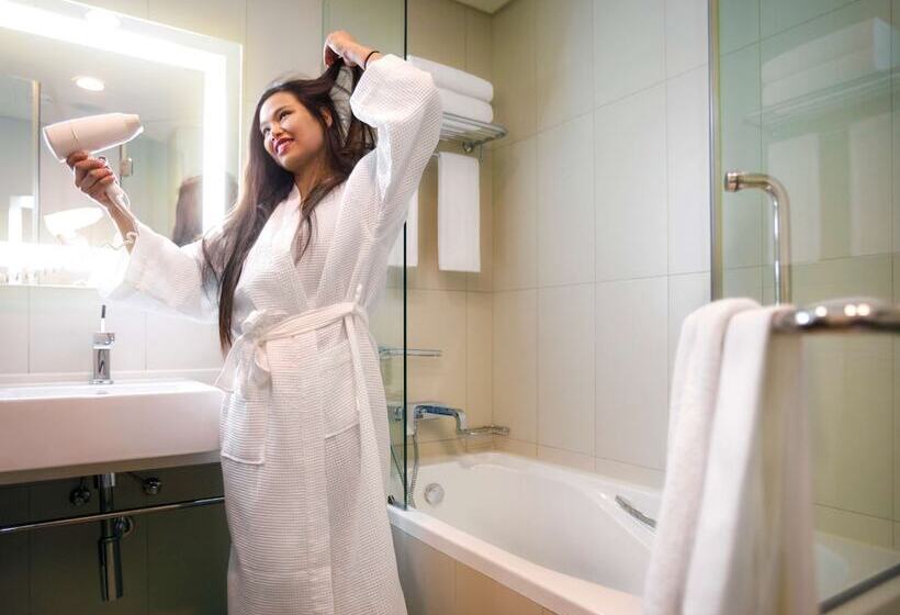Номер Superior, Novotel Abu Dhabi Gate
