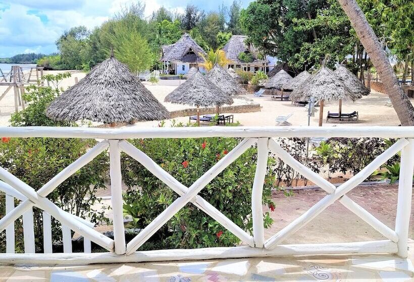 اتاق لوکس, Paradise Beach Resort & Spa