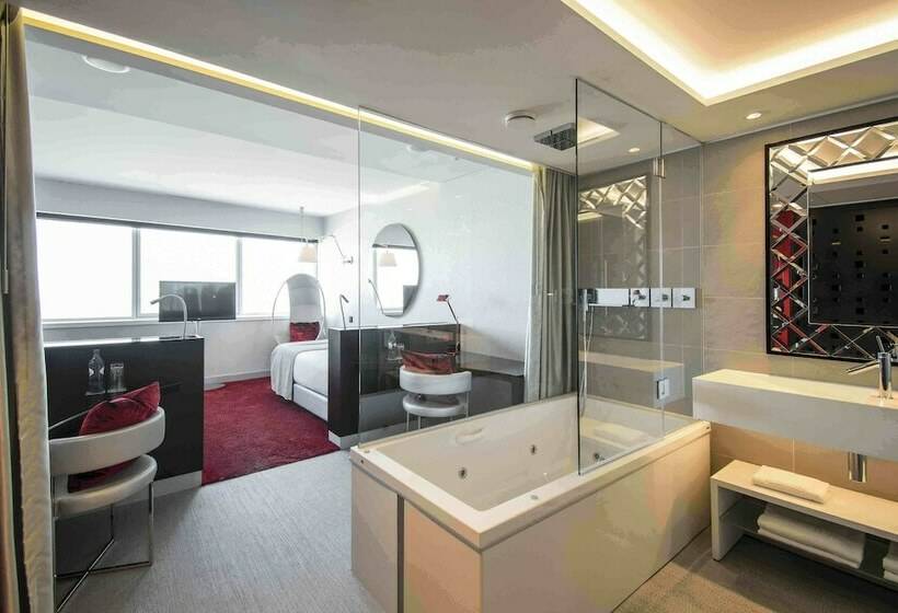 اتاق خانوادگی, Myriad By Sana Hotels