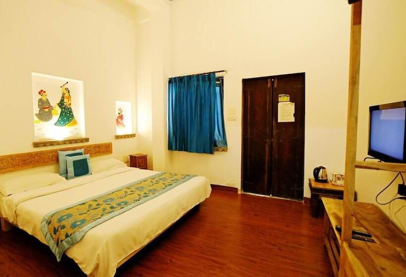 اتاق استاندارد, Udaigarh   Udaipur