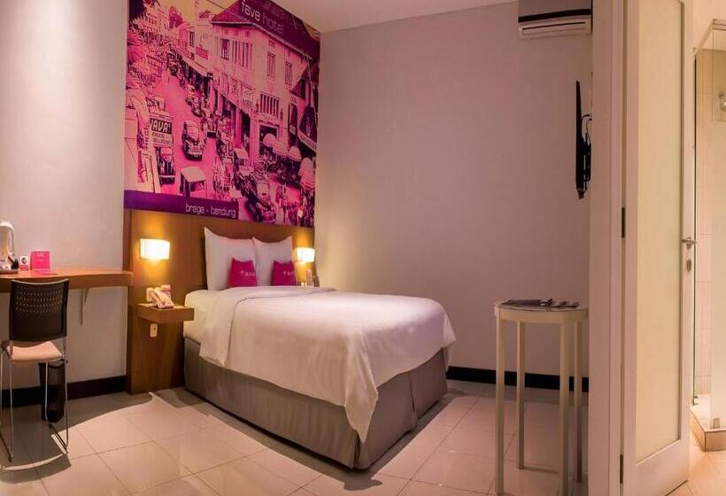 Quarto Estandar, Favehotel Braga
