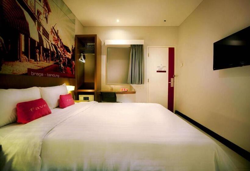 Номер Стандарт, Favehotel Braga