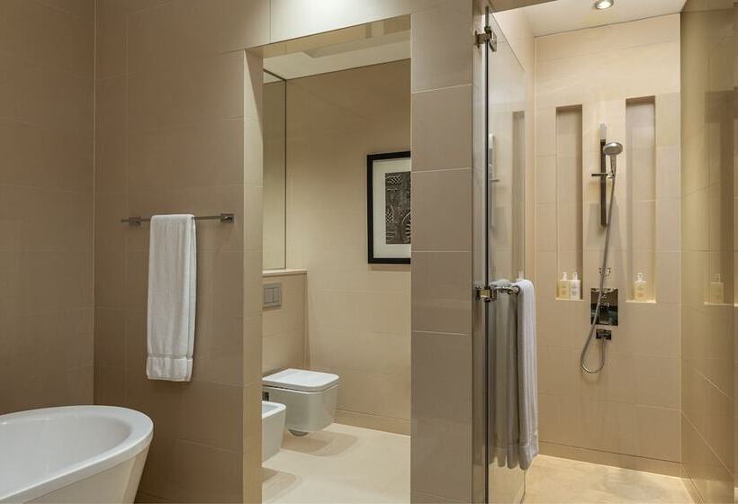Номер Deluxe, JW Marriott Marquis Hotel Dubai