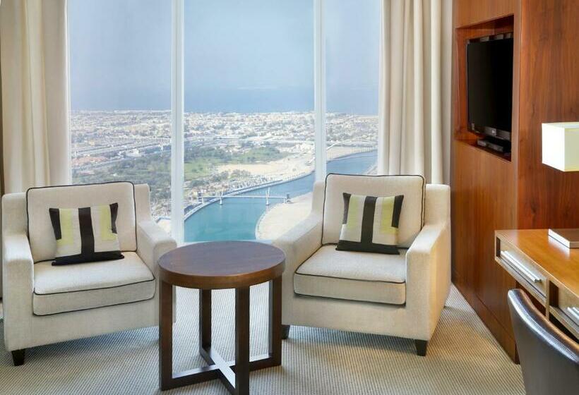 Номер Deluxe Кровать Кинг, JW Marriott Marquis Hotel Dubai