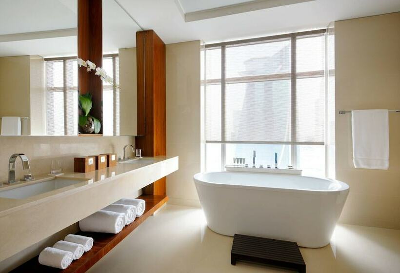 Президентский Люкс, JW Marriott Marquis Hotel Dubai