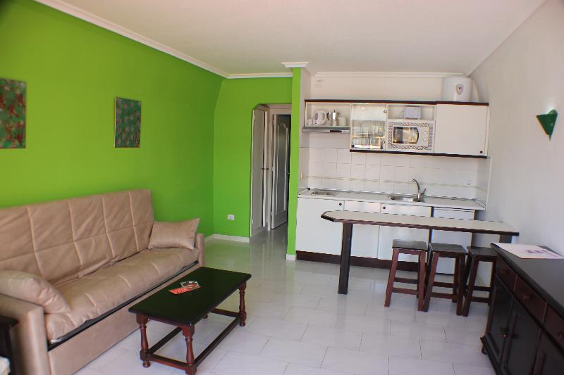 Apartamento 1 Dormitorio Vista Piscina, Aparthotel La Piramide