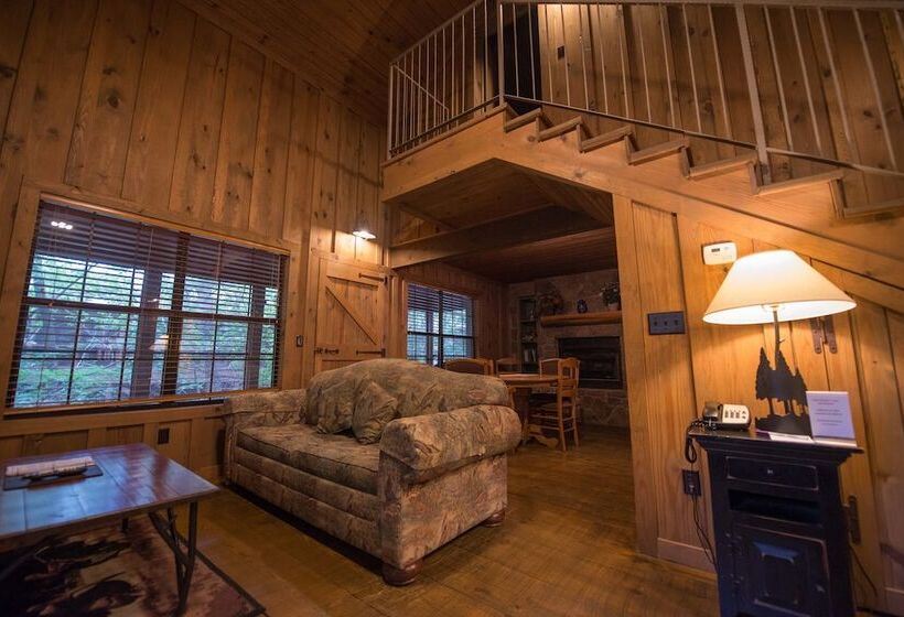 Апартаменты 2 Спальни, Cabins At Green Mountain, Trademark Collection By Wyndham
