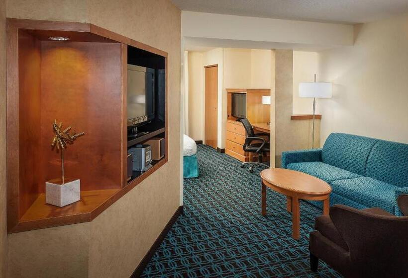 带大床的标准间, Fairfield Inn & Suites By Marriott Anchorage Midtown