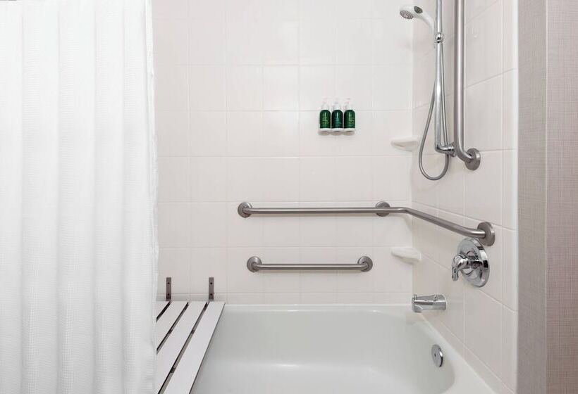 스위트, Residence Inn Wayne