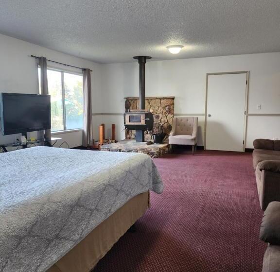스위트, Plainview Motel