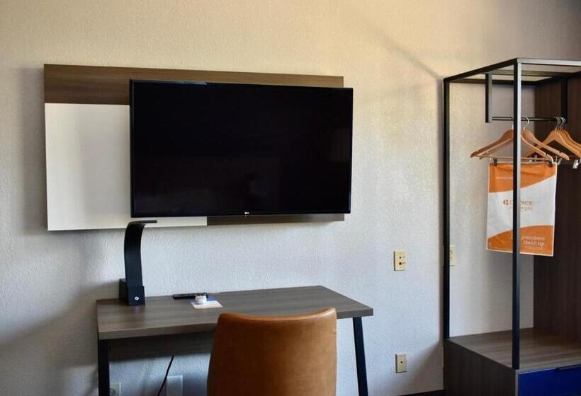 身障者適用キングサイズベッドルーム, Comfort Inn & Suites Calhoun South
