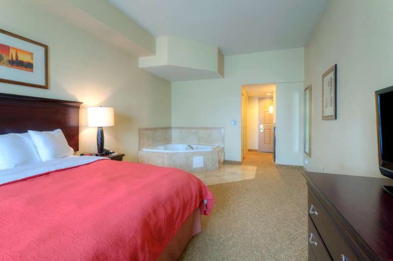 Люкс Кровать Кинг, Country Inn & Suites By Radisson, Petersburg, Va