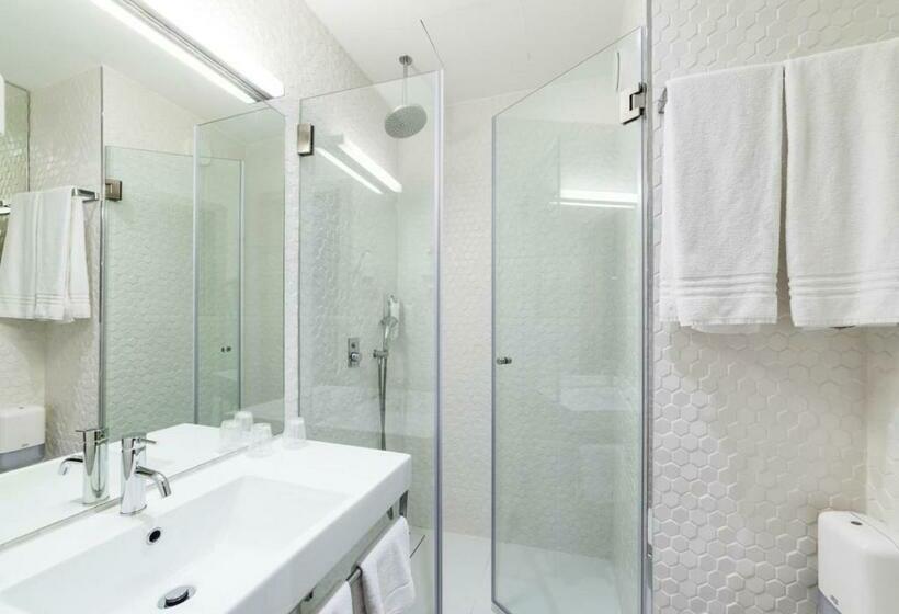스탠다드 도시전망 룸, Moov Hotel Porto Centro