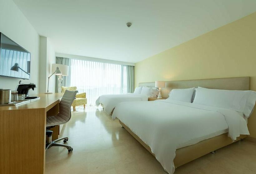 带2个双人床的标准工作室, Radisson Cartagena Ocean Pavillion