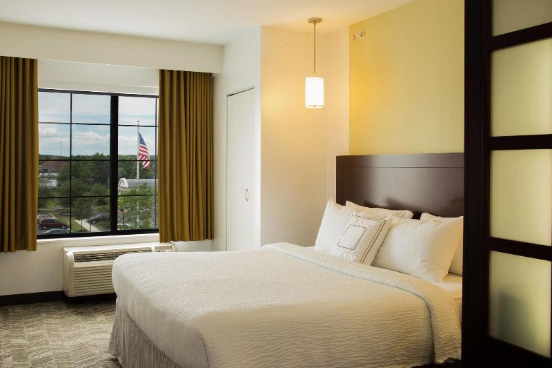 带大床的标准工作室, Springhill Suites Quakertown Pennsylvania