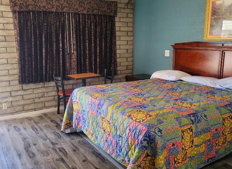 Номер Стандарт Индивидуальный, Economy Inn