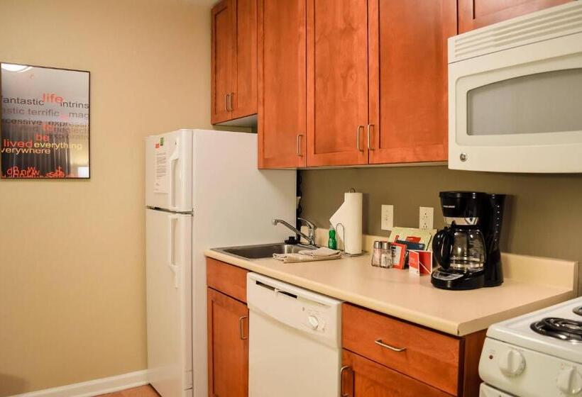 Студия Стандарт, Towneplace Suites Stafford