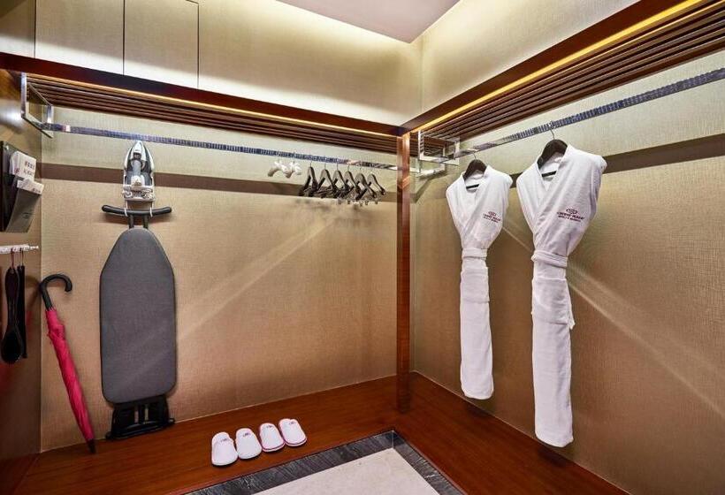 高级客房, Crowne Plaza Tianjin Jinnan, An Ihg